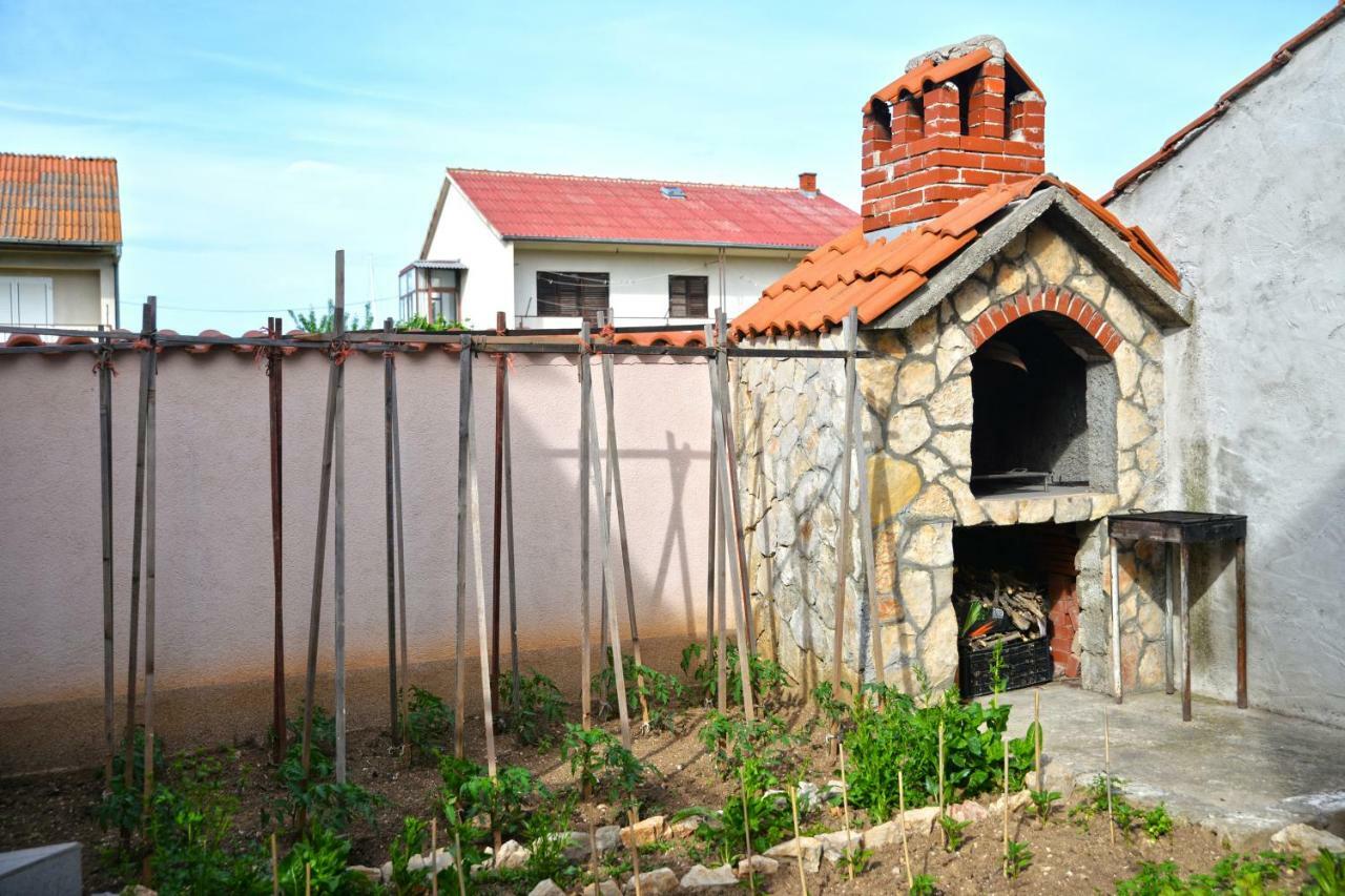 Apartmani Sime Betina  Exterior foto